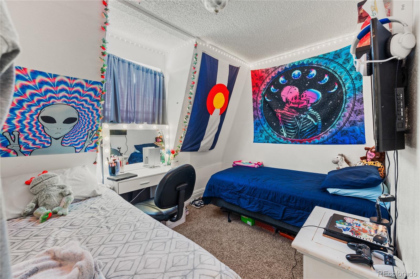 609 W 8th Street Unit: 611