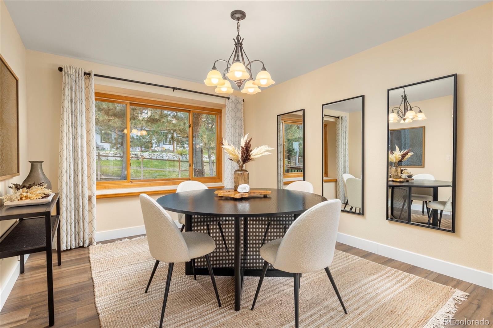 6227 Northwoods Glen Drive