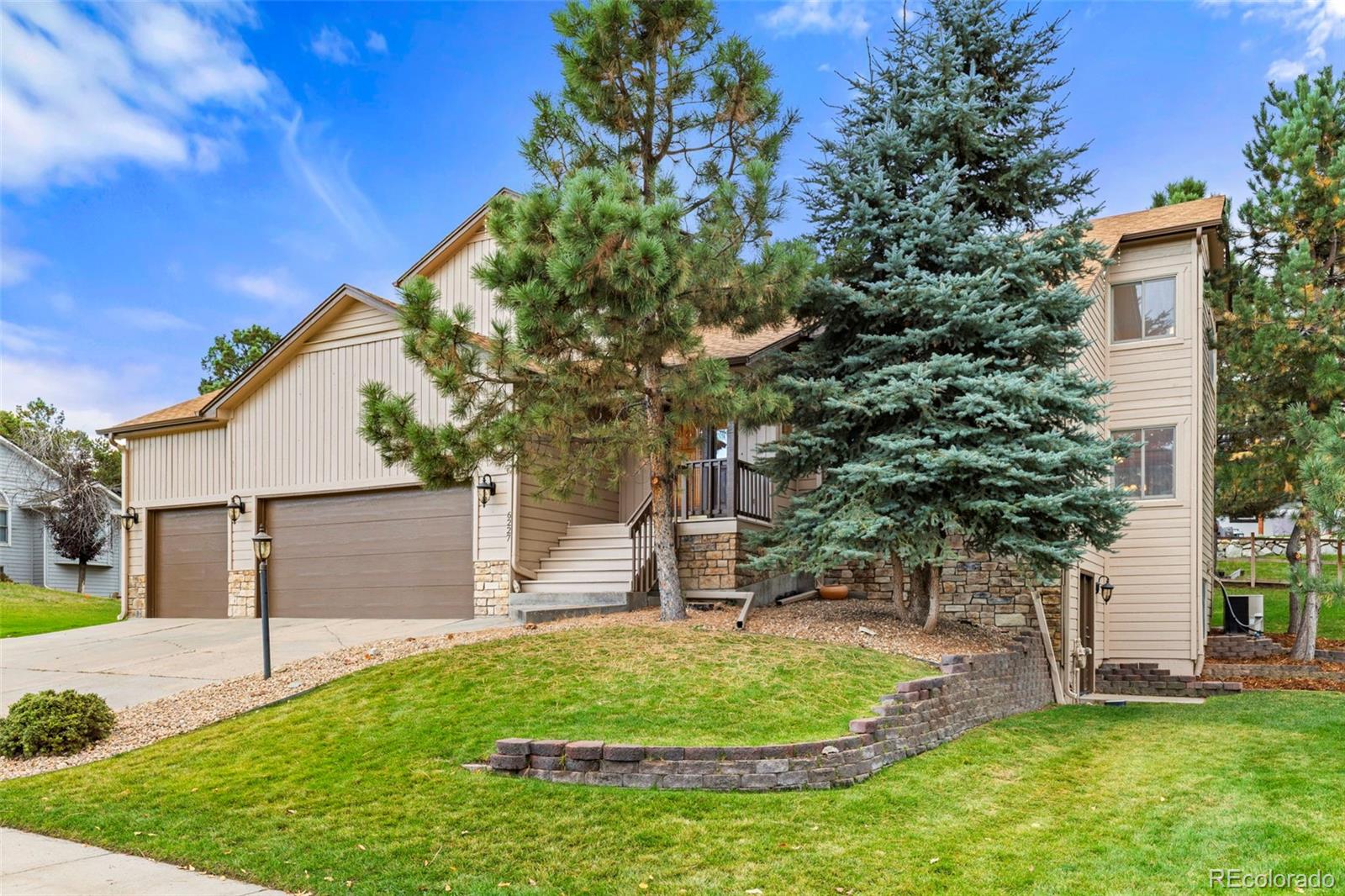 6227 Northwoods Glen Drive