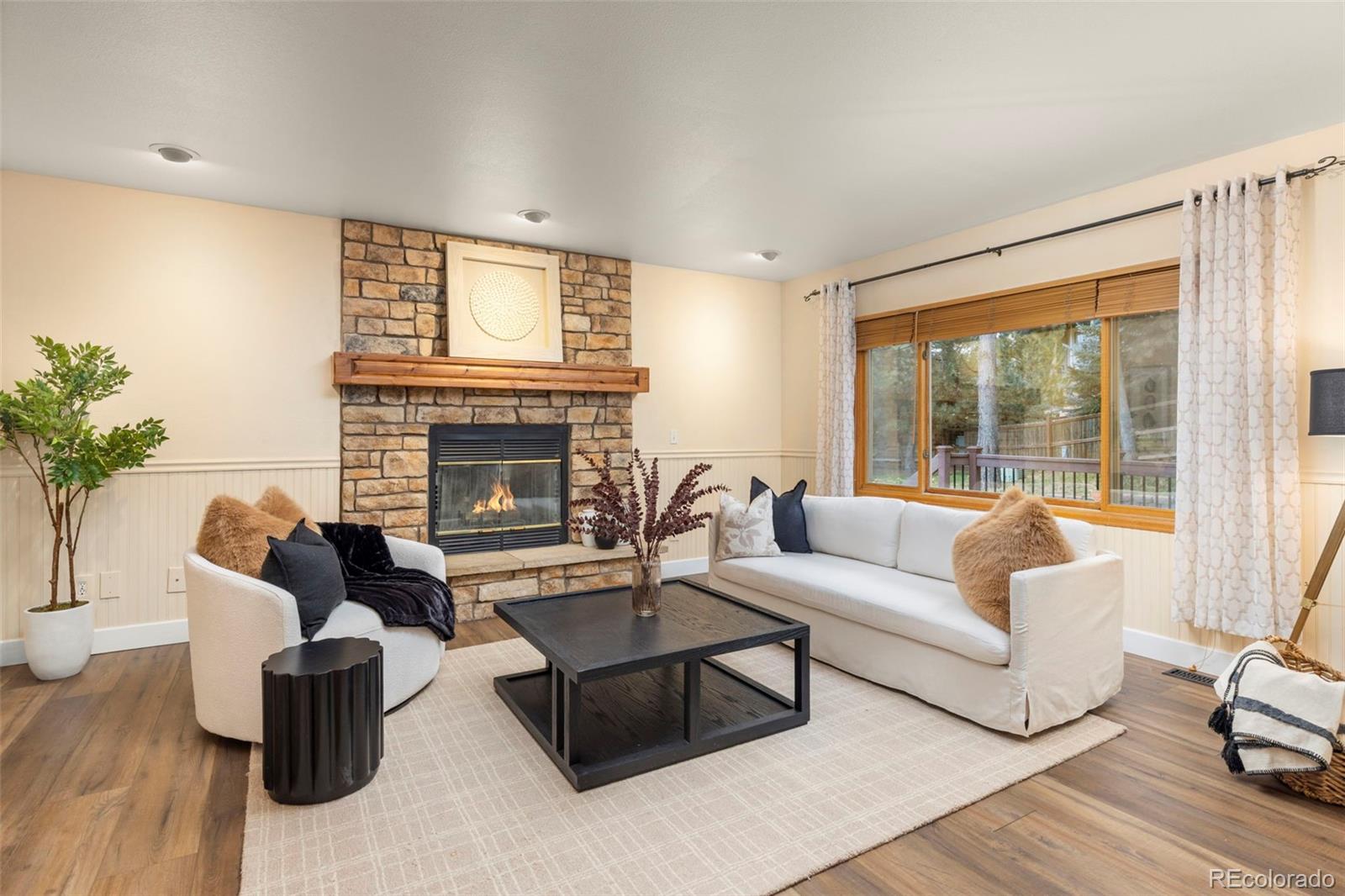 6227 Northwoods Glen Drive