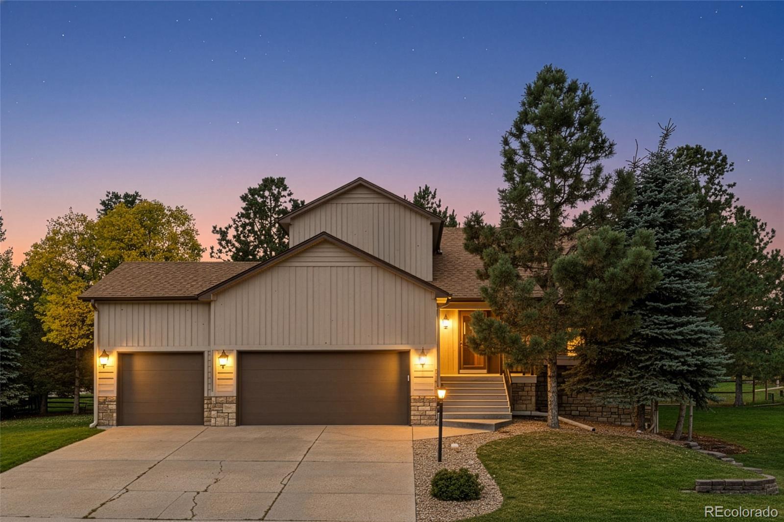6227 Northwoods Glen Drive