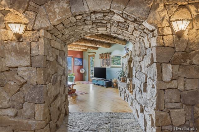 5910 County Road 10