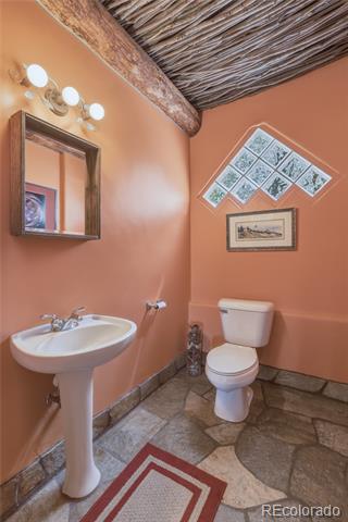 5910 County Road 10