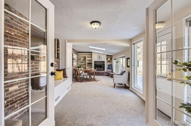 3004 S Ingalls Way