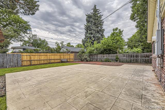 3004 S Ingalls Way