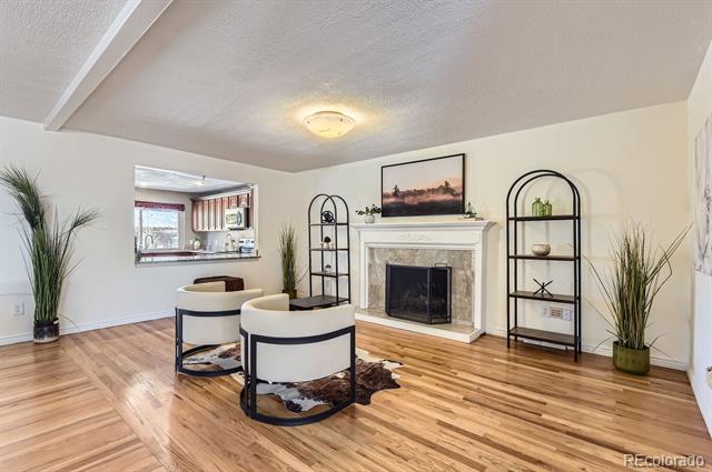 3004 S Ingalls Way