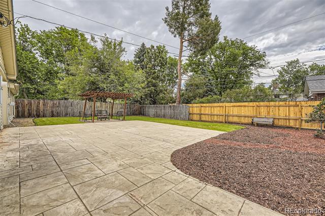 3004 S Ingalls Way