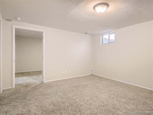 3004 S Ingalls Way