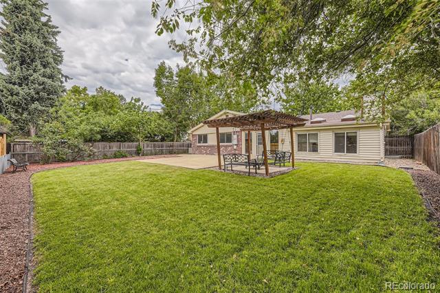 3004 S Ingalls Way