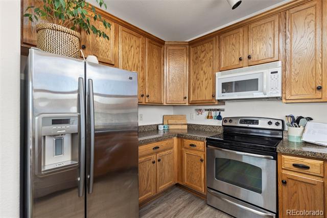 10337 W 55th Place Unit: 204