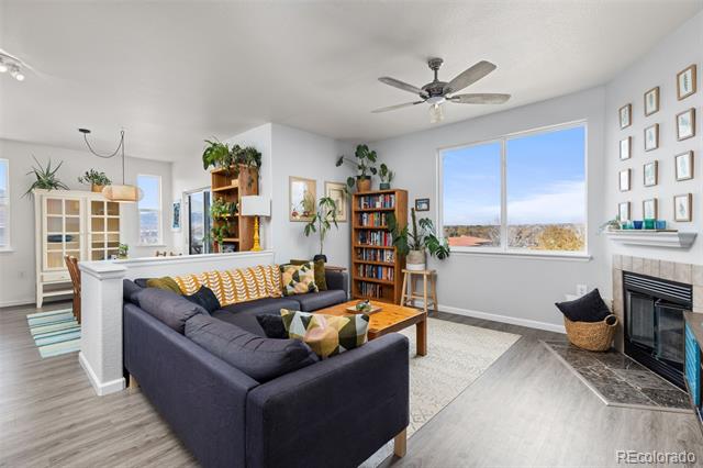10337 W 55th Place Unit: 204