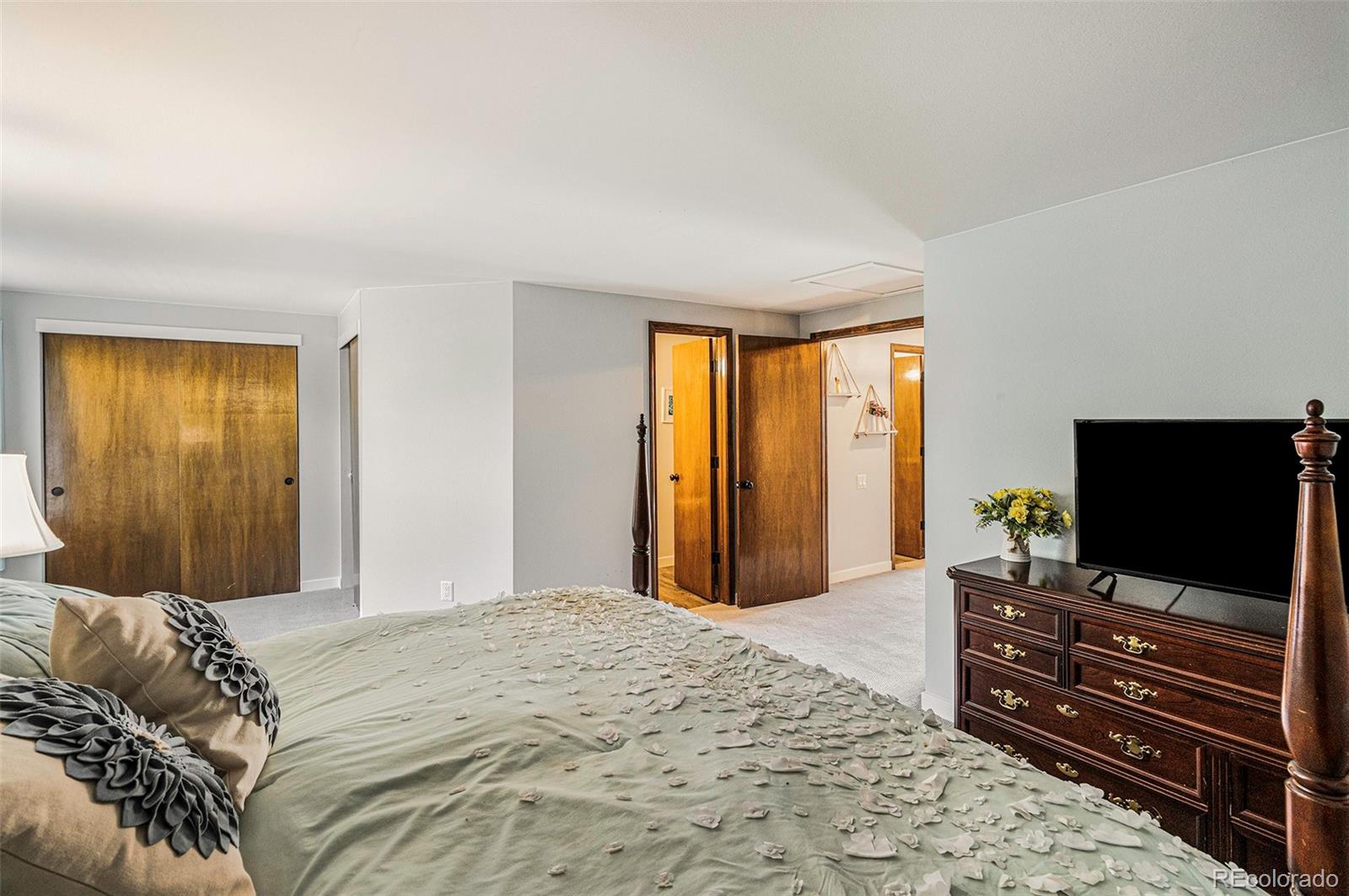 3001 W Long Court Unit: B