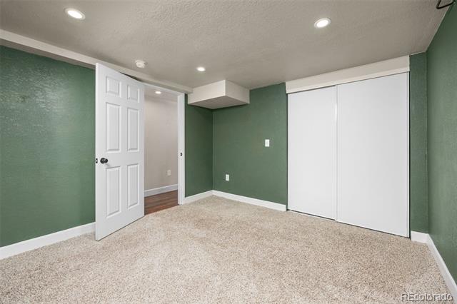 12212 W 60th Place
