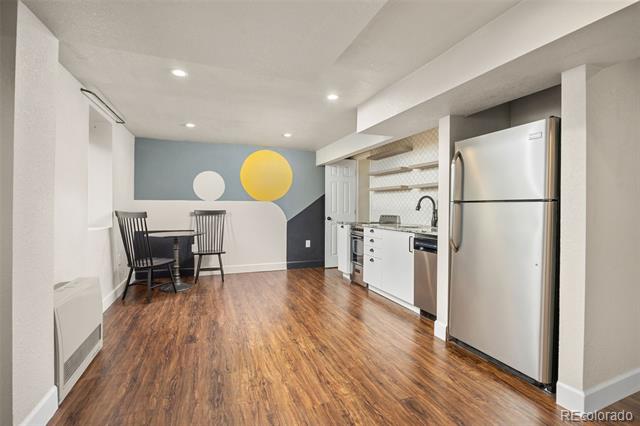 12212 W 60th Place