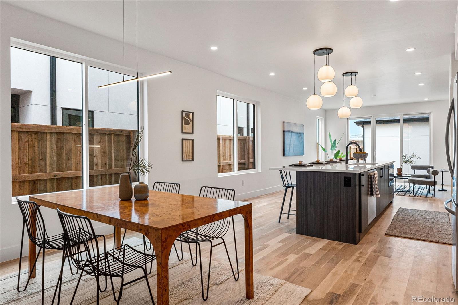 2410 S Bannock