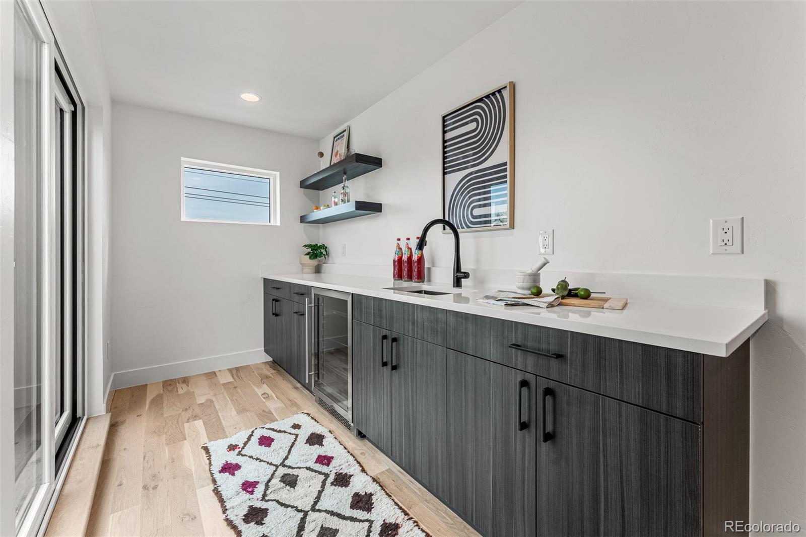 2410 S Bannock
