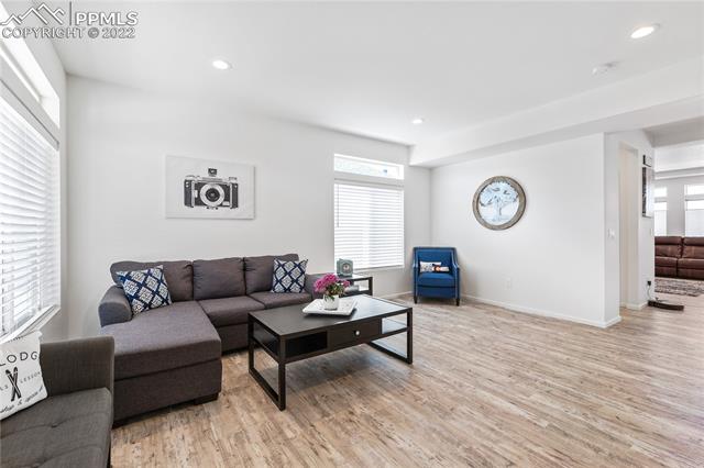 5926 Carrick Lane