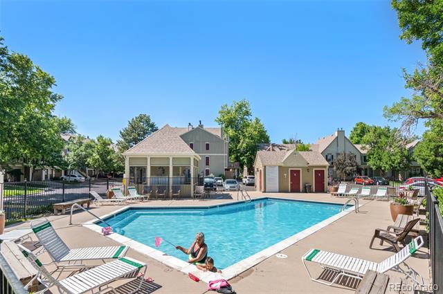 1811 S Quebec Way Unit: 243