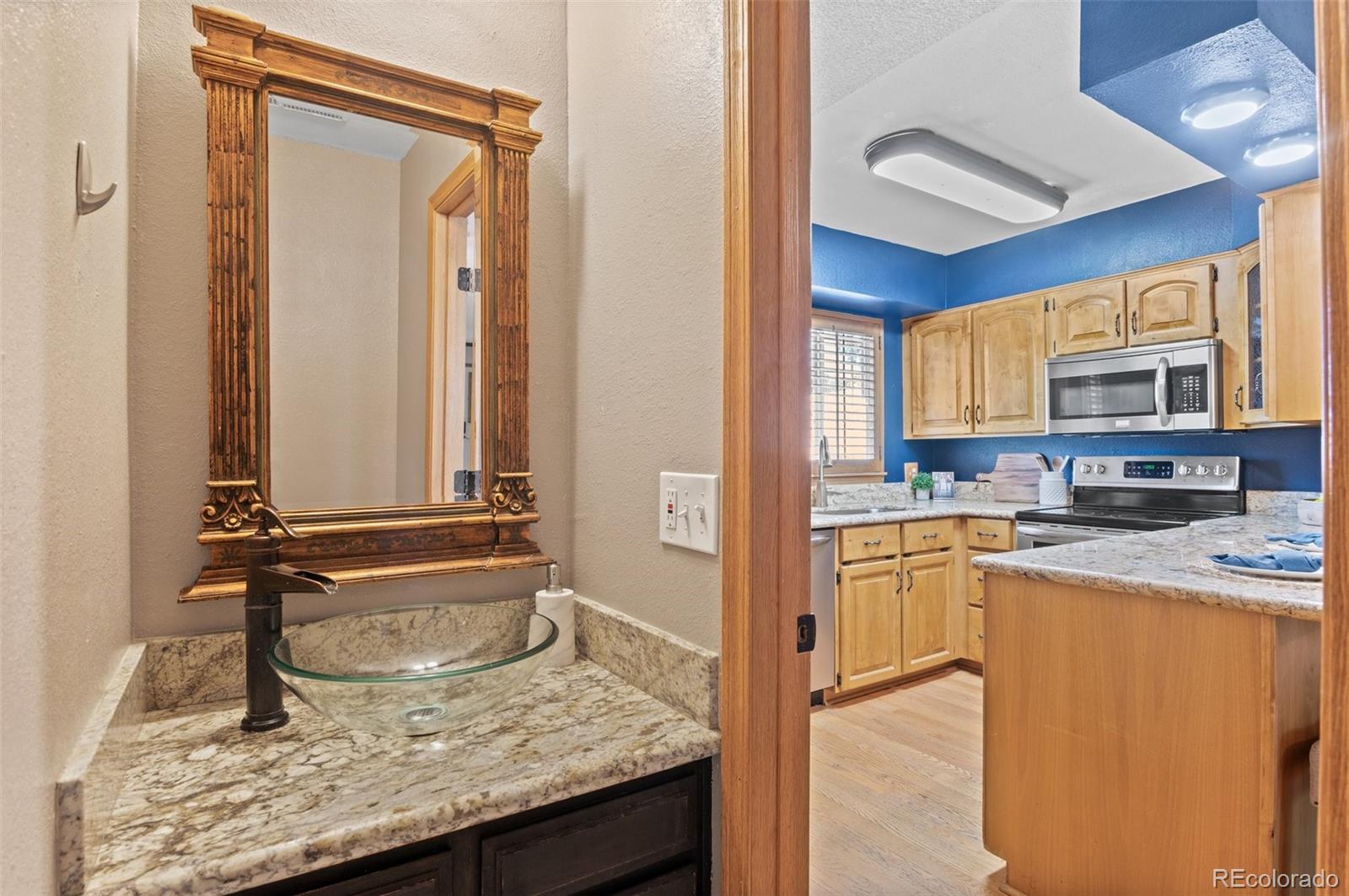 1811 S Quebec Way Unit: 243
