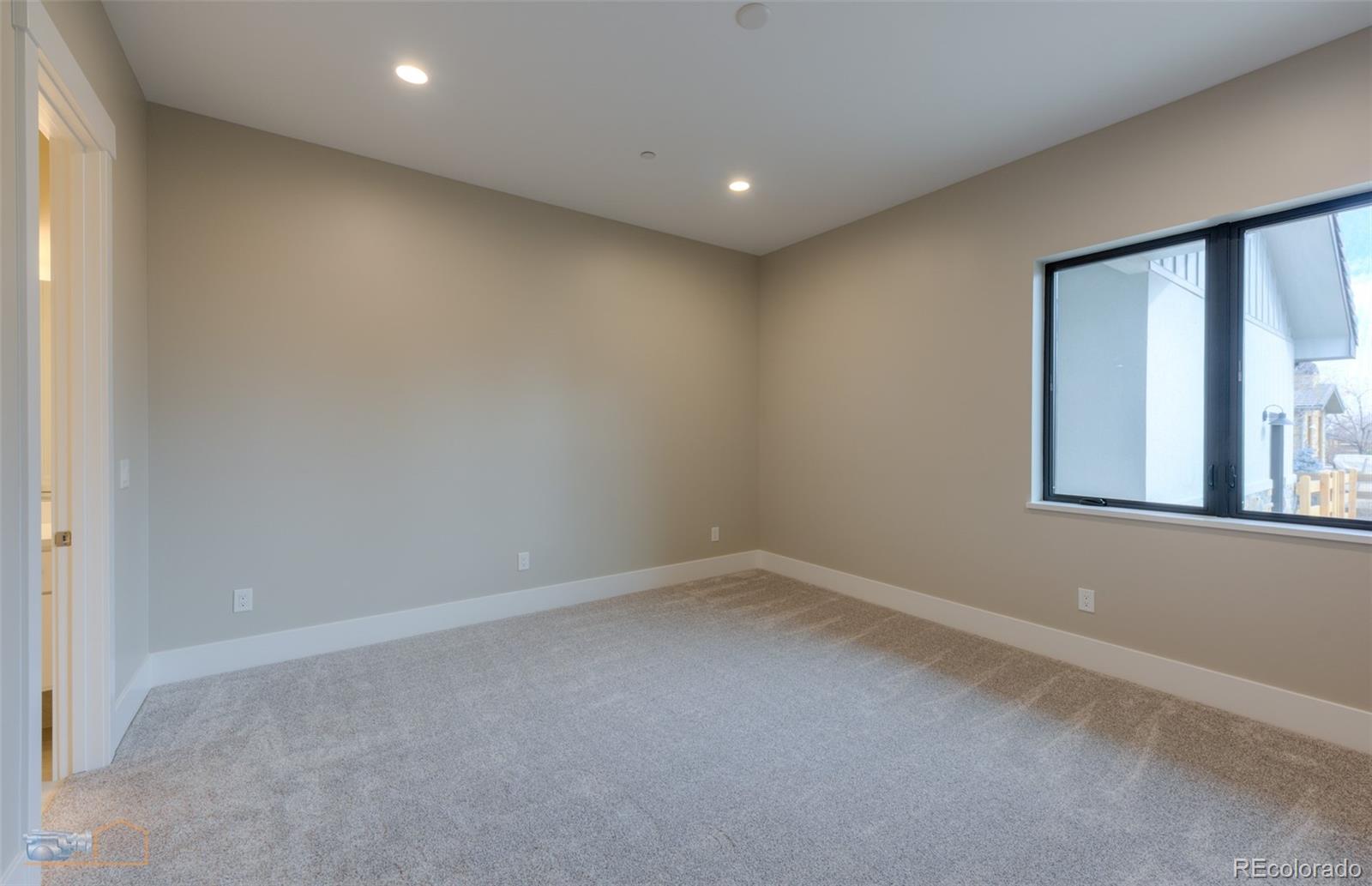 9258 Niwot Hills Drive