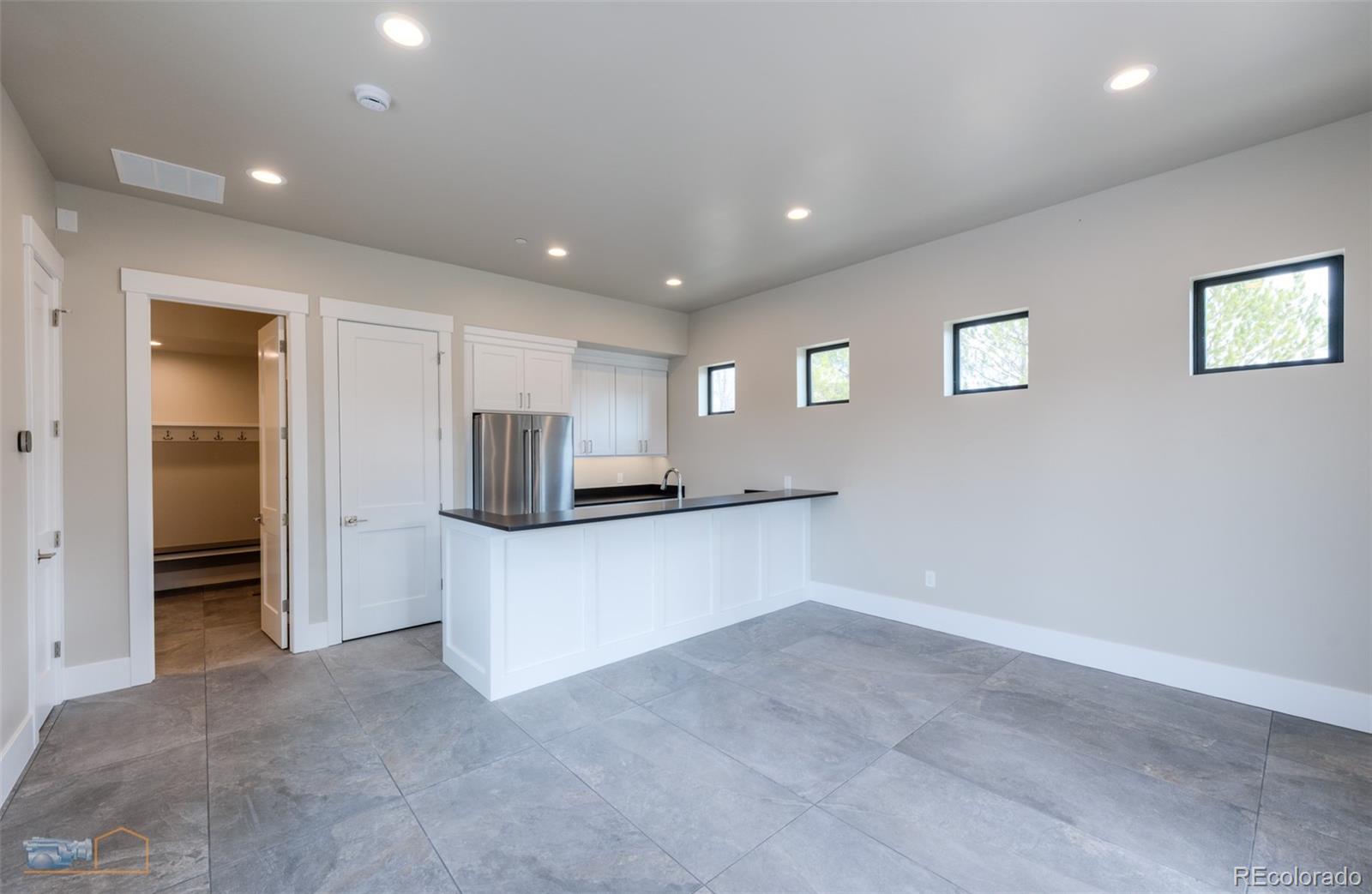 9258 Niwot Hills Drive