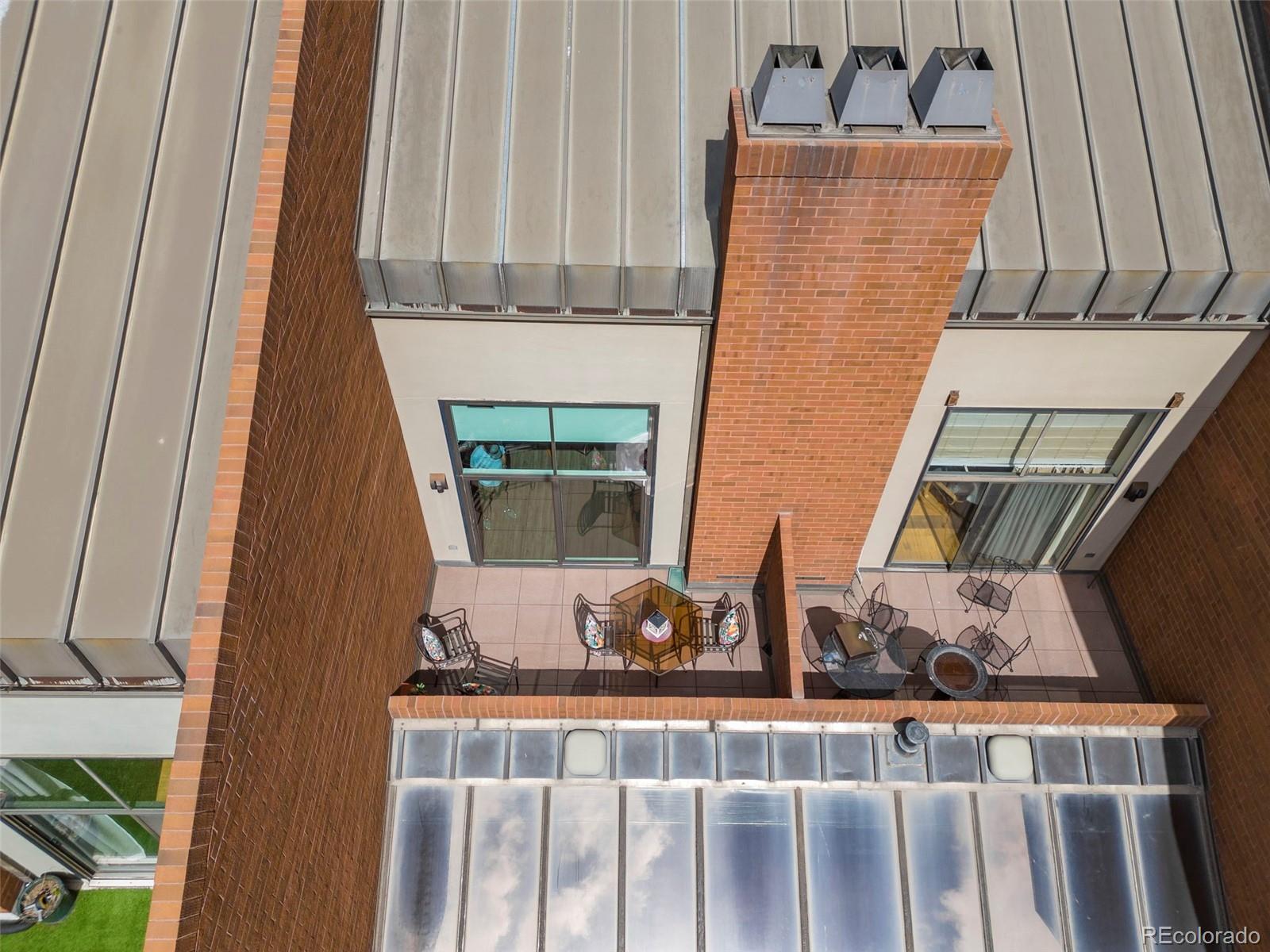 1512 Larimer Street Unit: 5