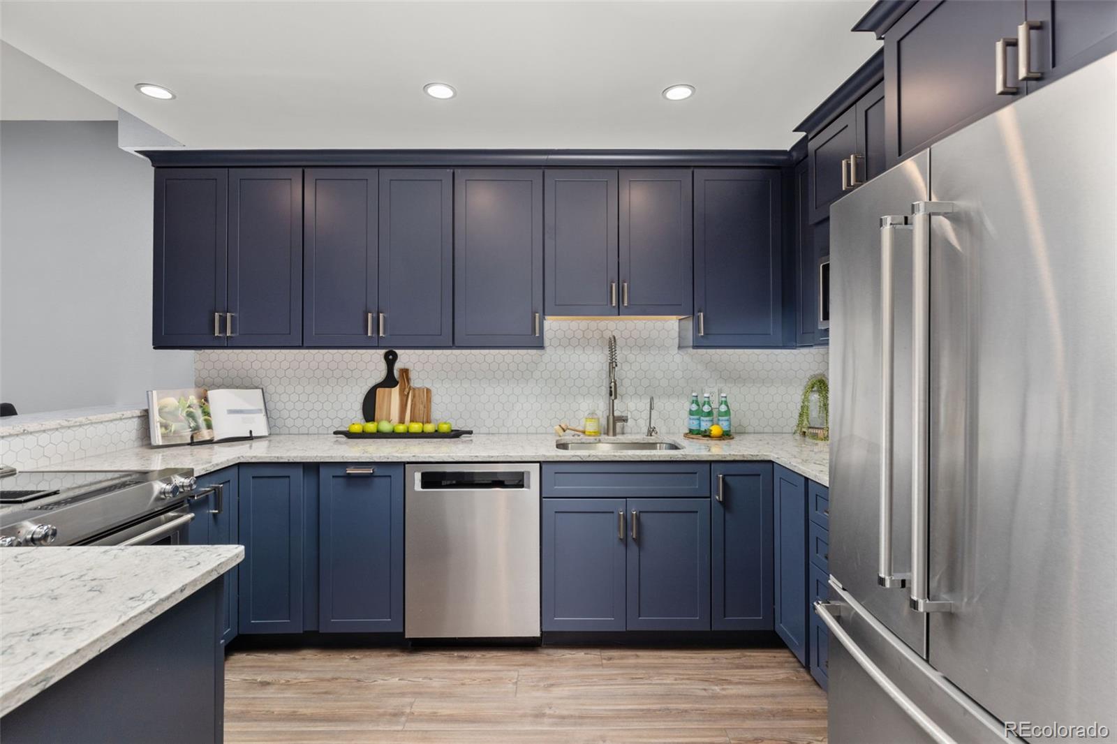1512 Larimer Street Unit: 5