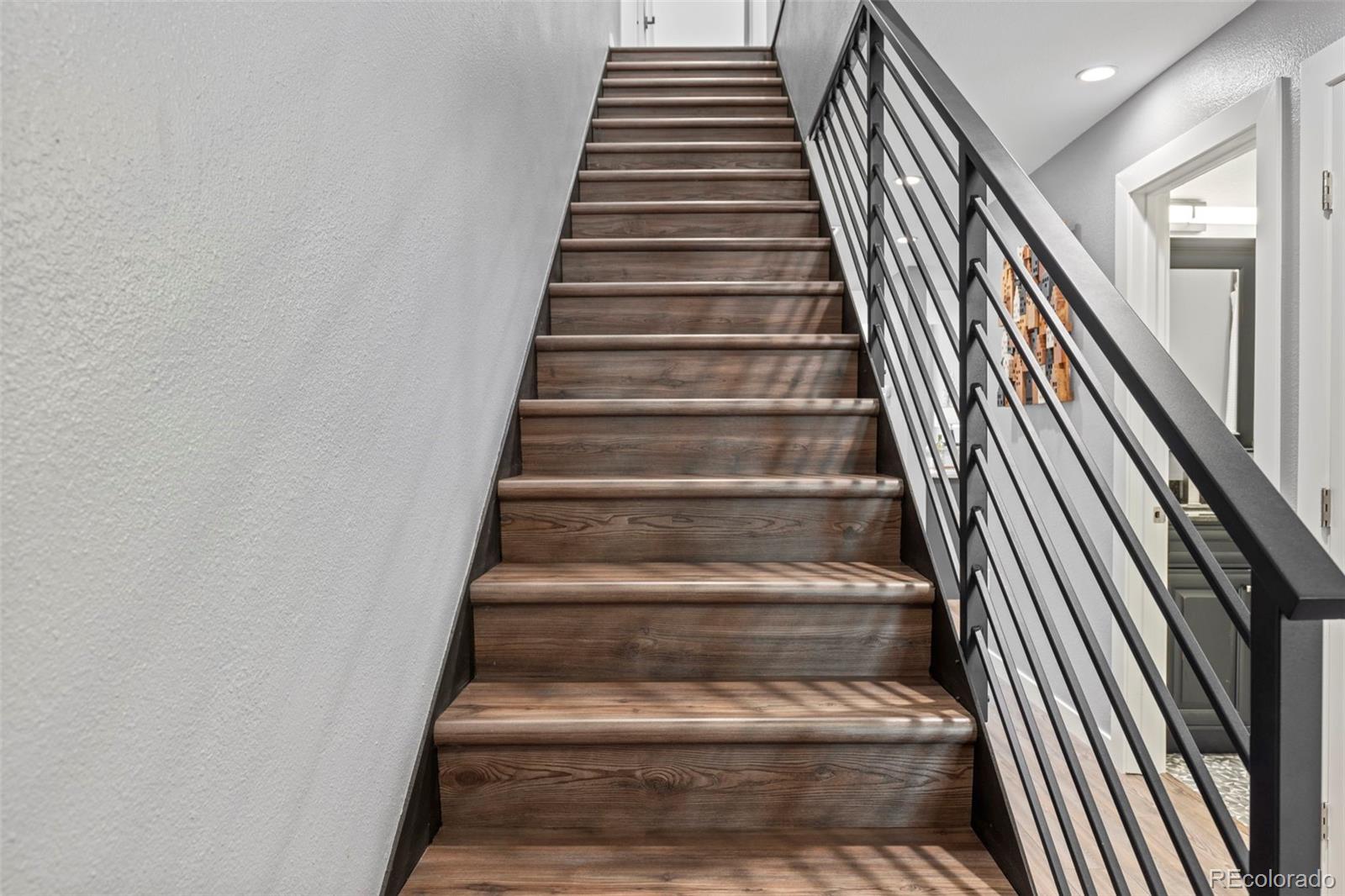 1512 Larimer Street Unit: 5