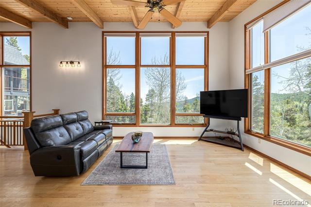 34 Lodgepole Circle