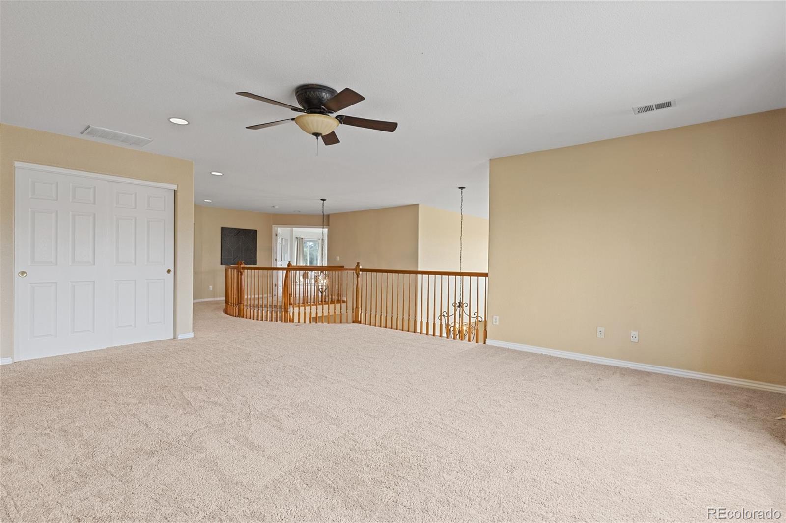 9515 S Bluebead Way