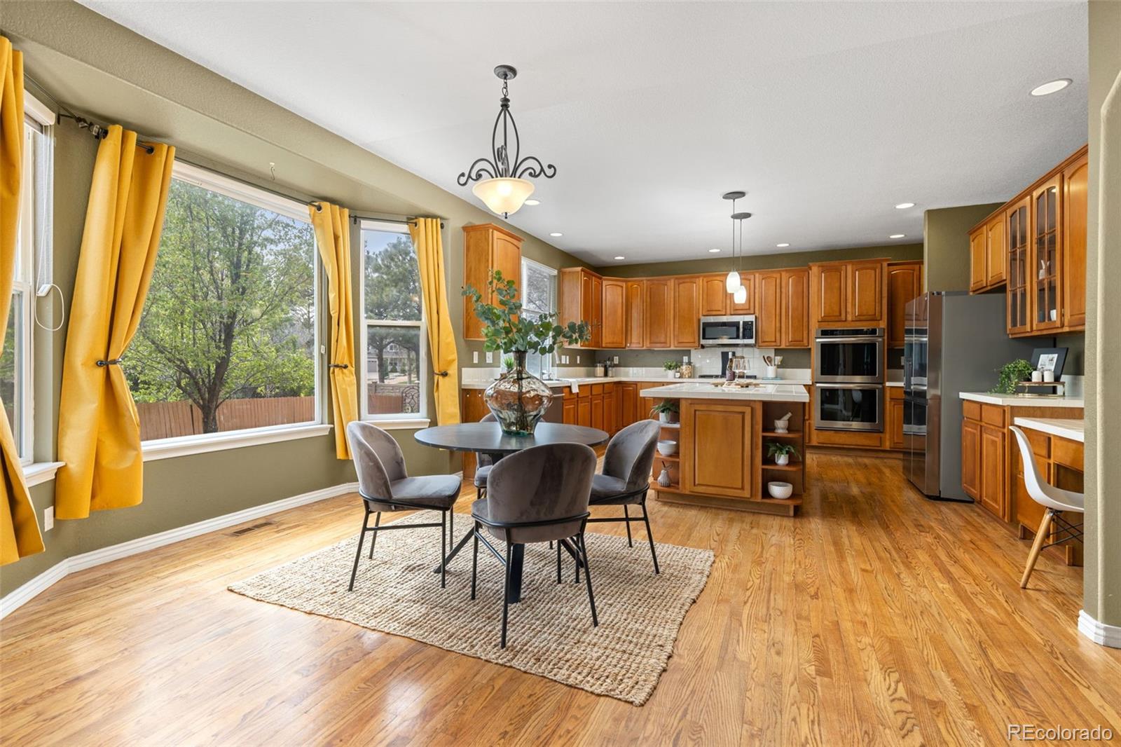 9515 S Bluebead Way