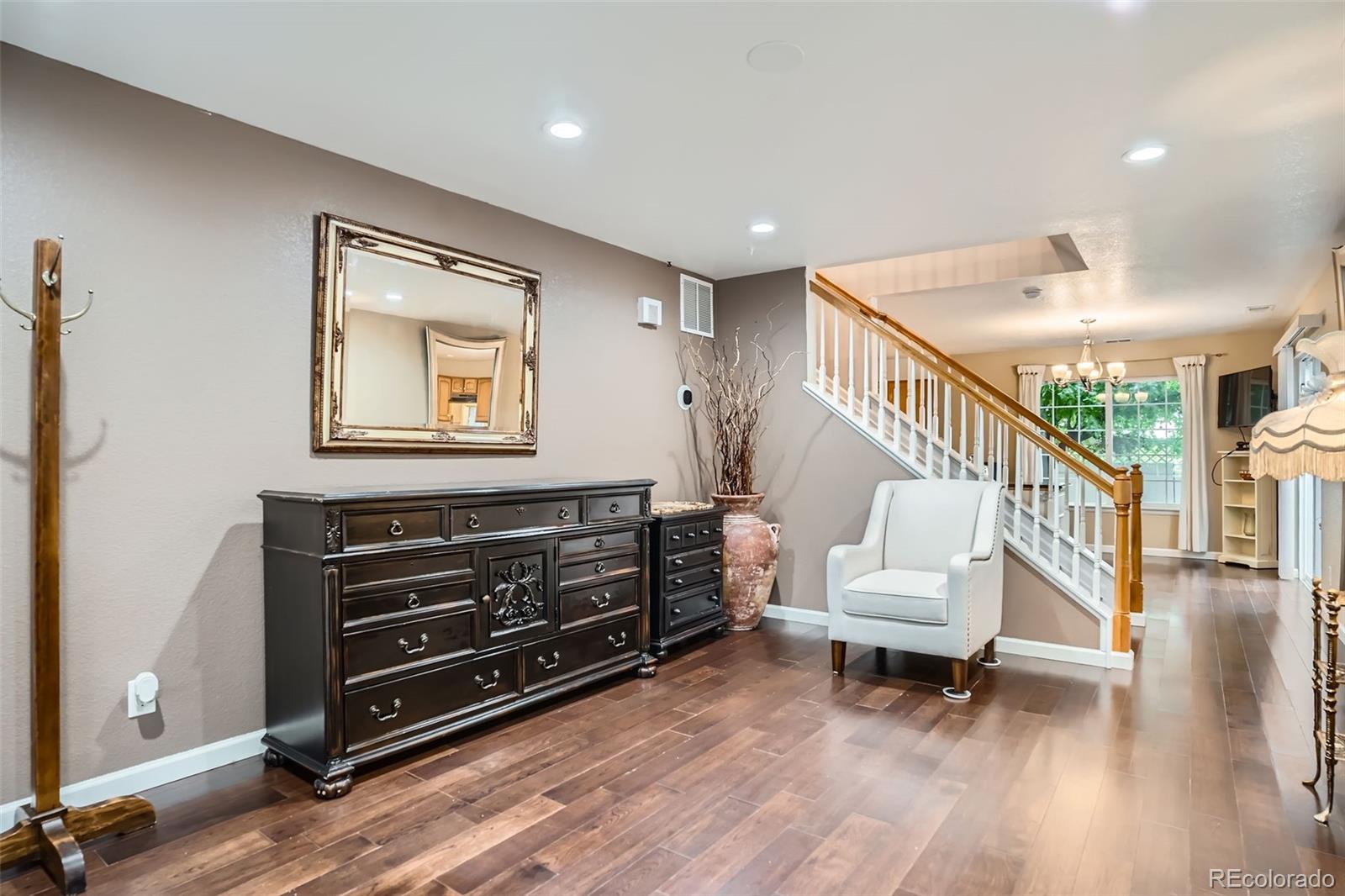 21299 Randolph Place