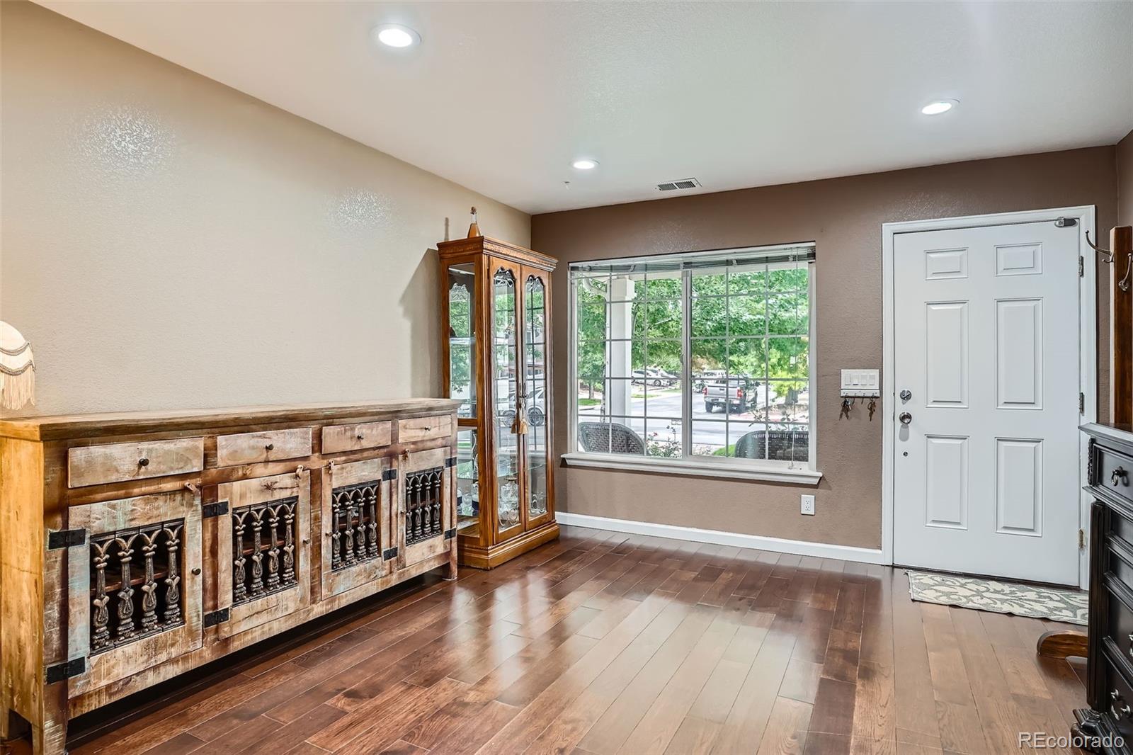 21299 Randolph Place