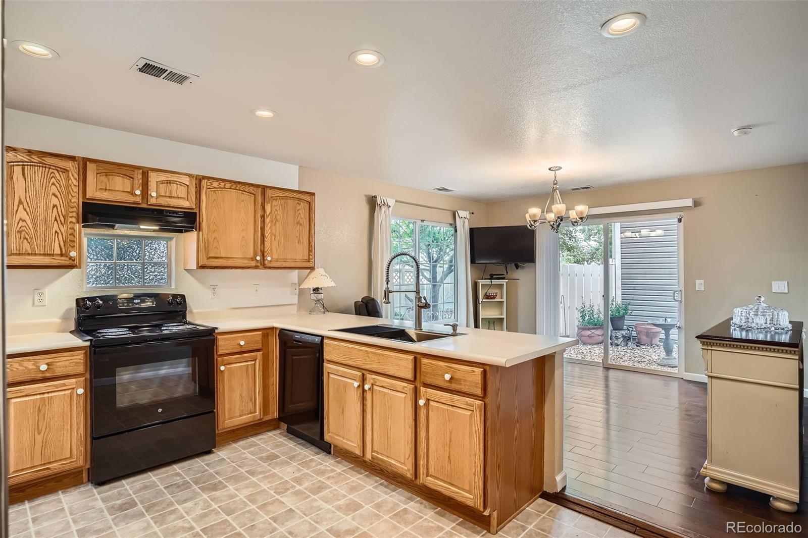 21299 Randolph Place