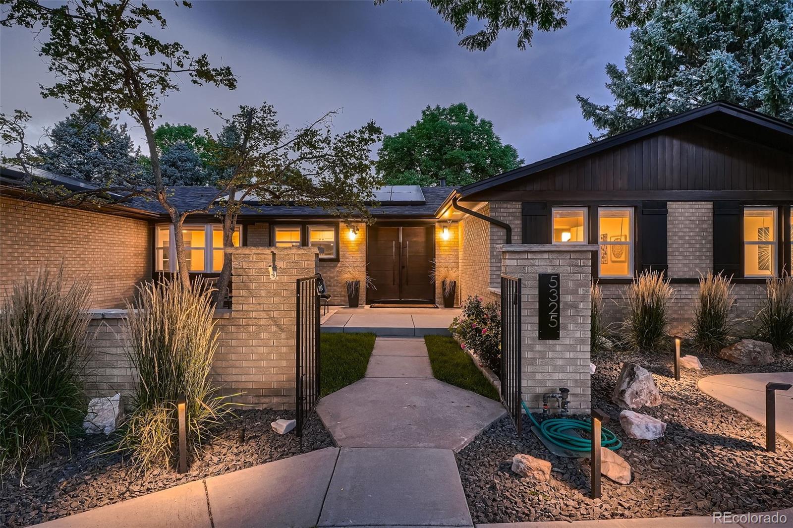 5325 W Princeton Drive