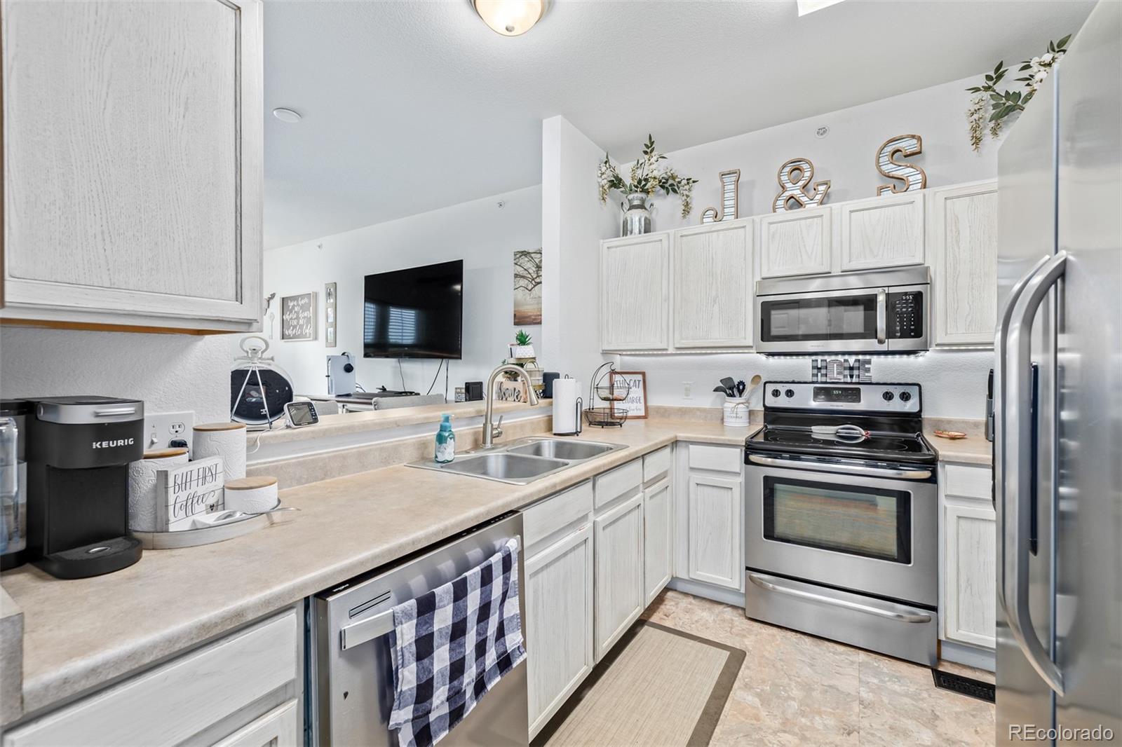 9758 Laredo Street Unit: 20C