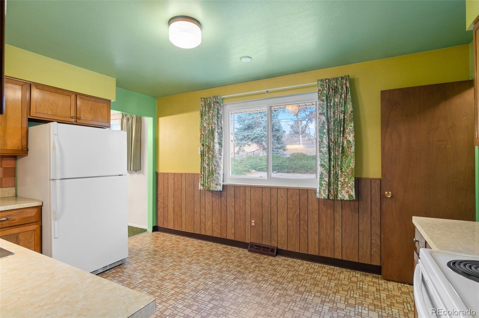 6960 S Penrose Court