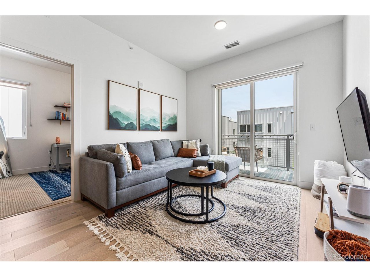 2550 Lawrence St RB308