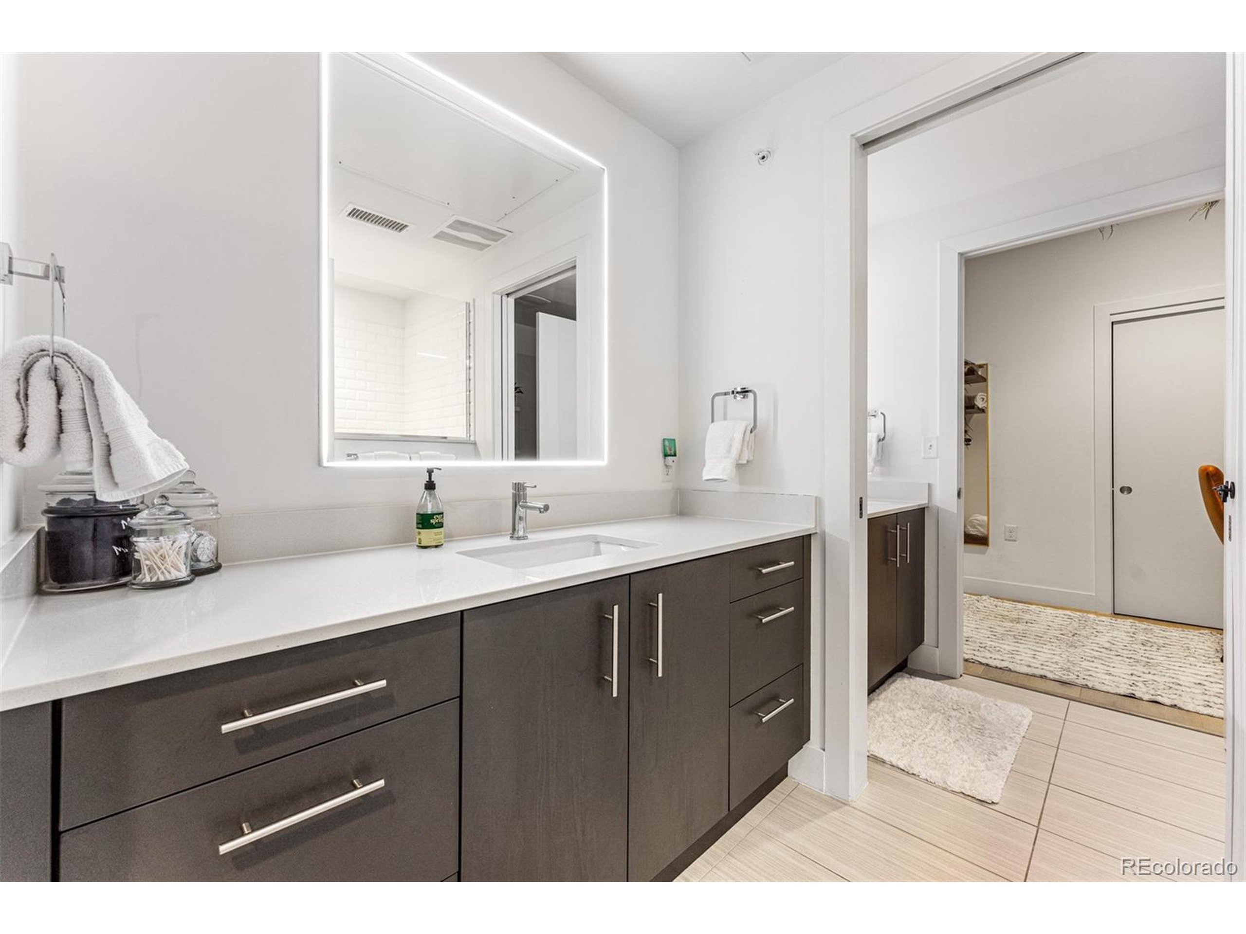 2550 Lawrence St RB308