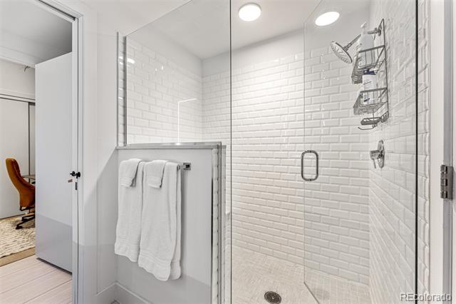 2550 Lawrence Street Unit: RB308