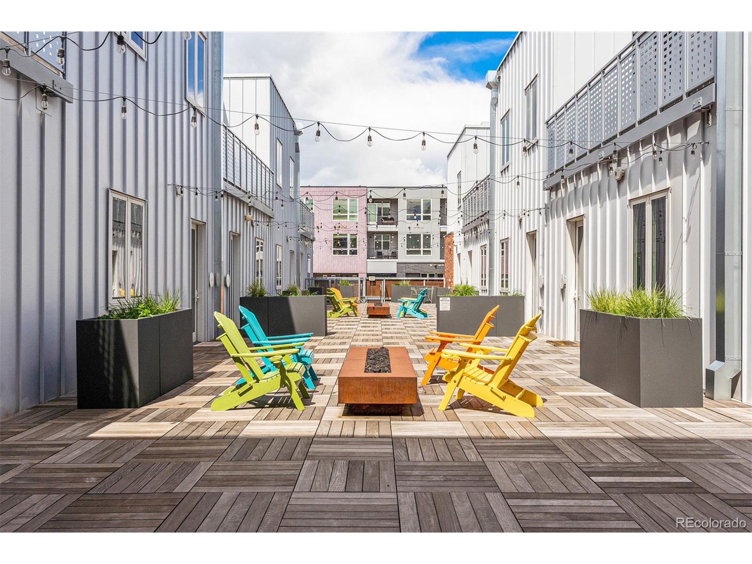 2550 Lawrence St RB308