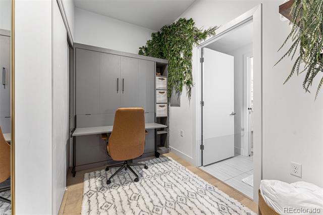 2550 Lawrence Street Unit: RB308