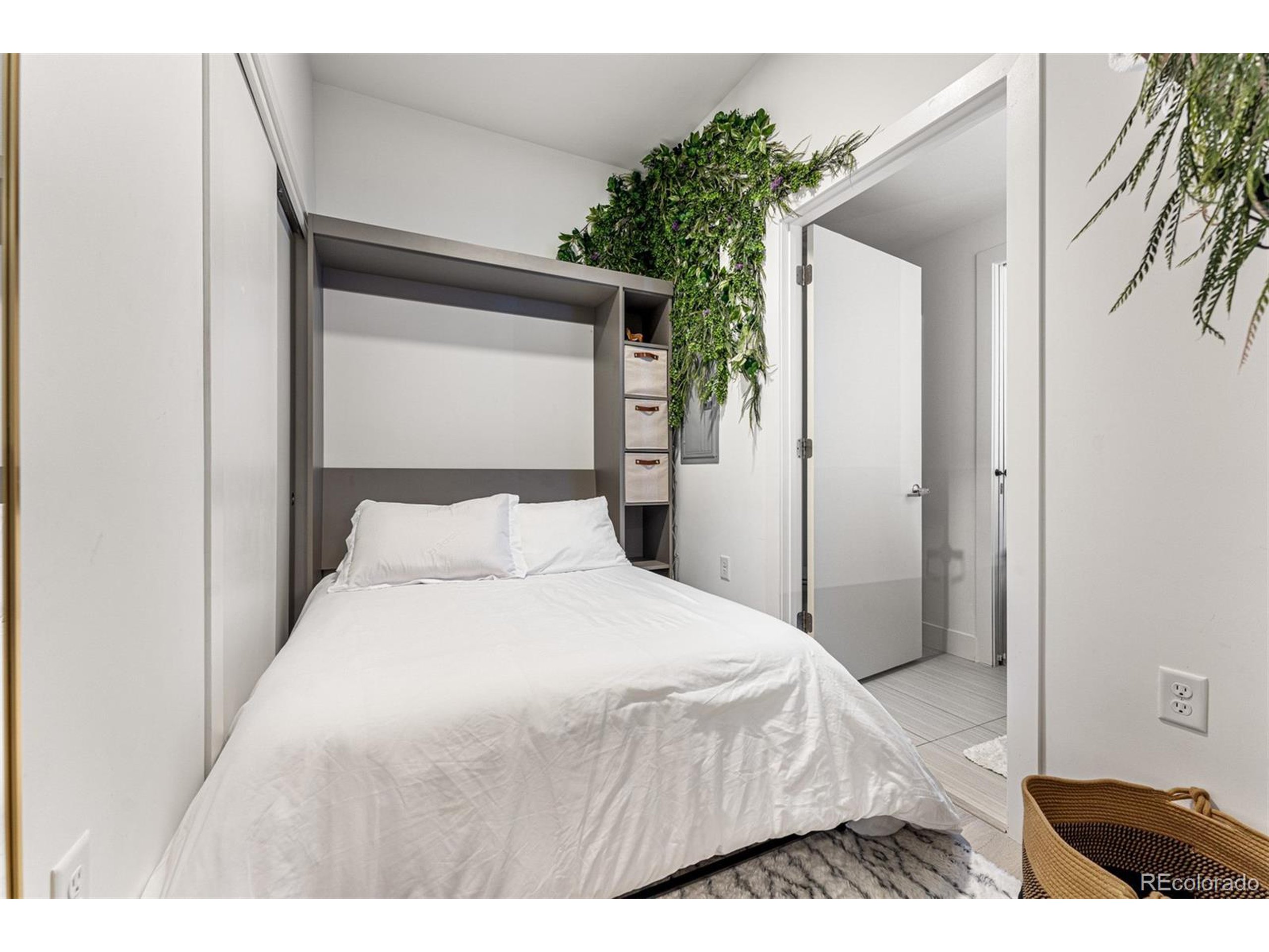 2550 Lawrence St RB308