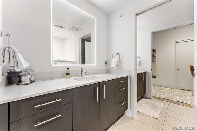 2550 Lawrence Street Unit: RB308