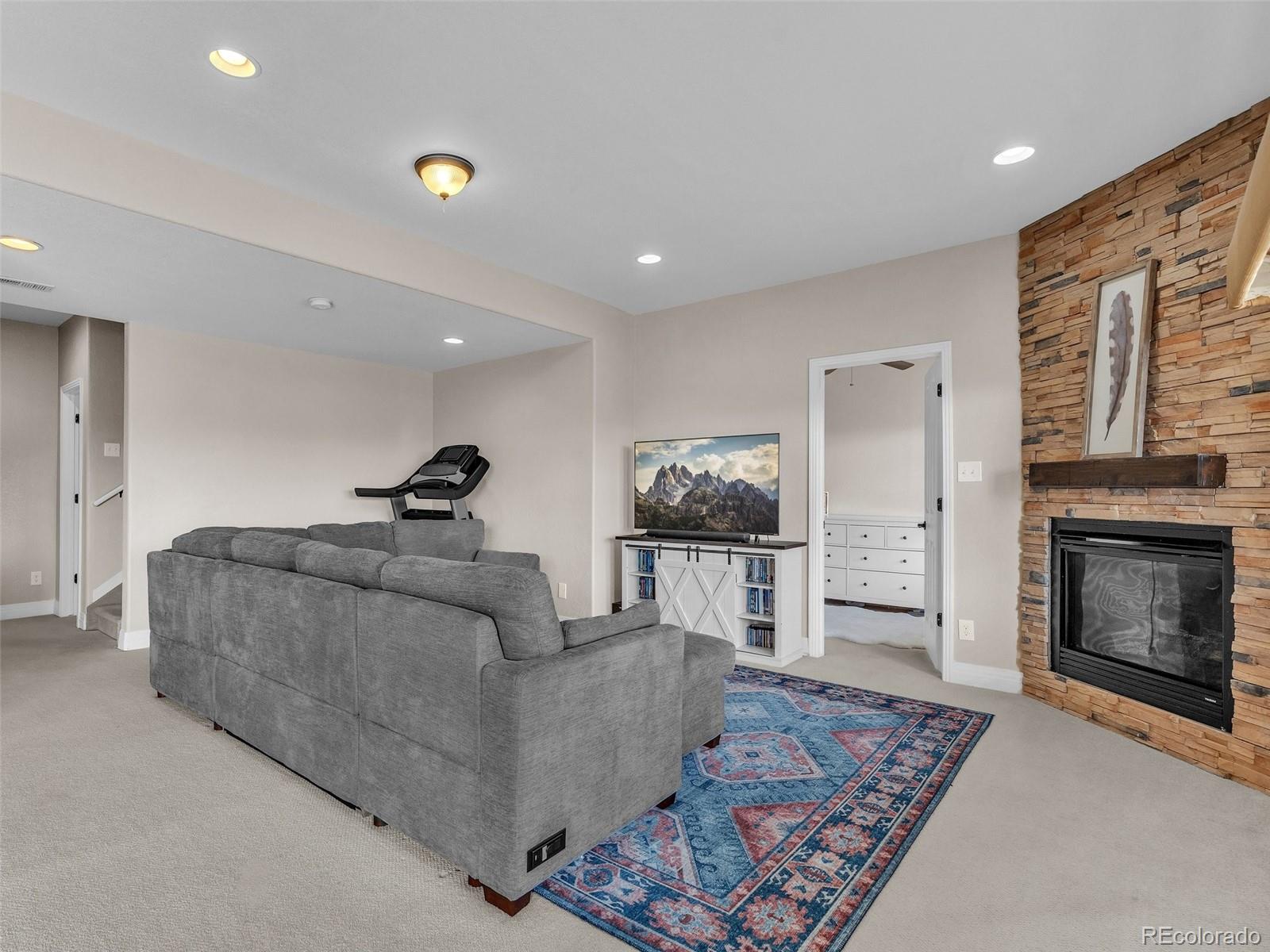 4664 Nutmeg Place