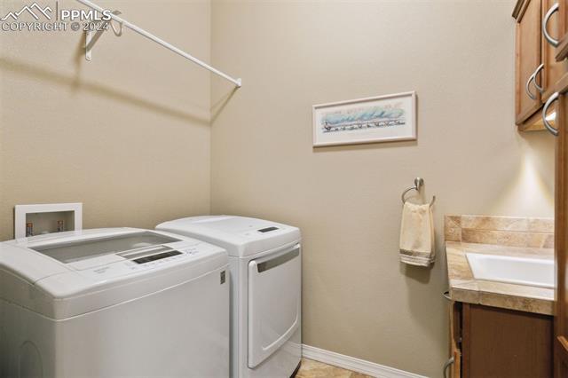 13808 Paradise Villas Grove