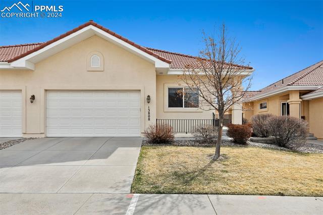 13808 Paradise Villas Grove