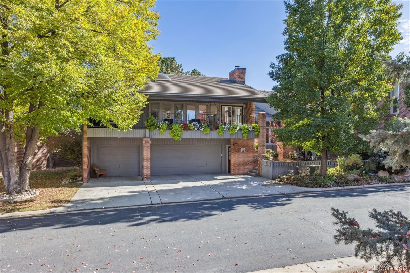 16 Beacon Hill Lane