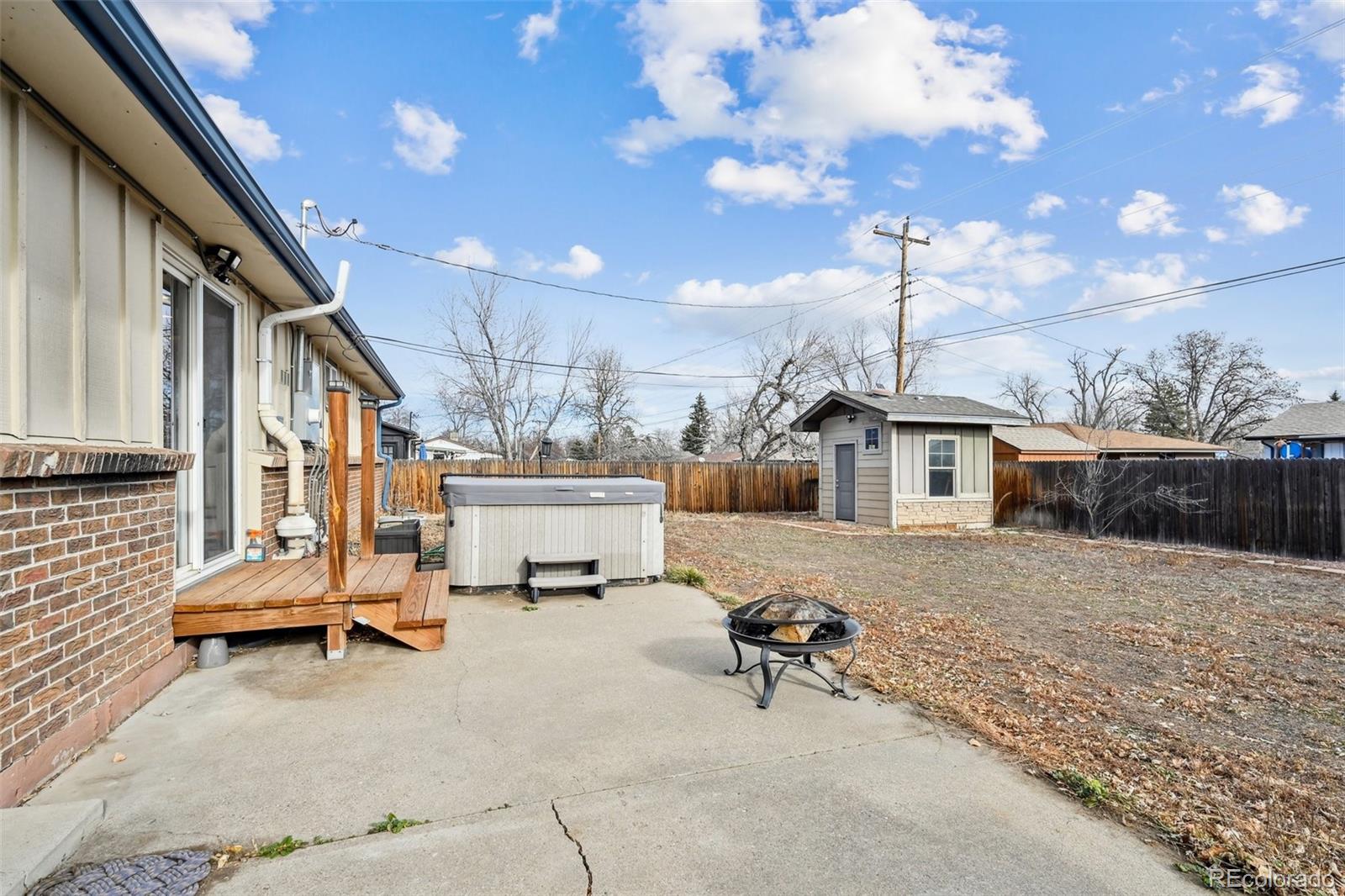 1556 S Field Court