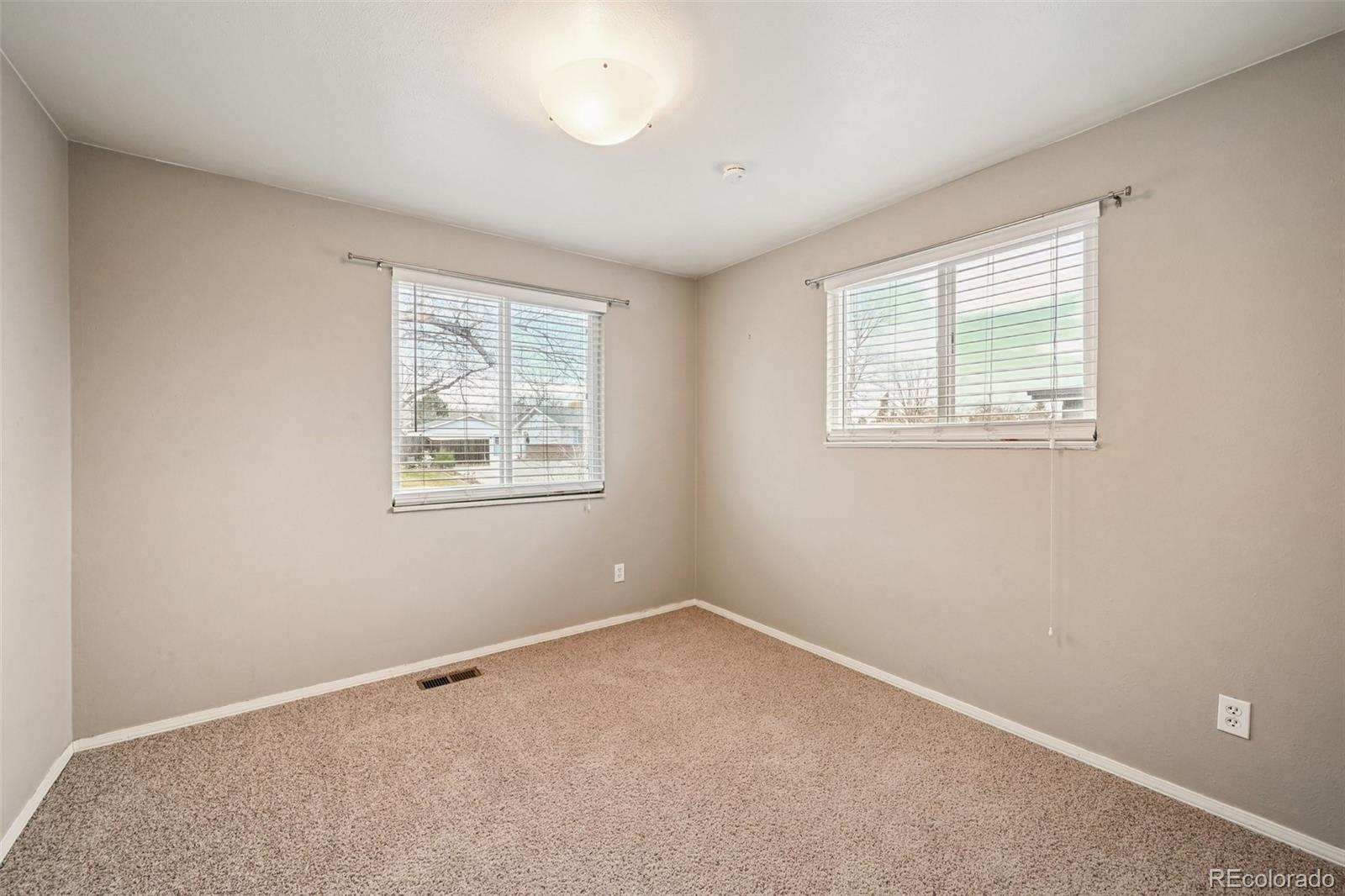 1556 S Field Court